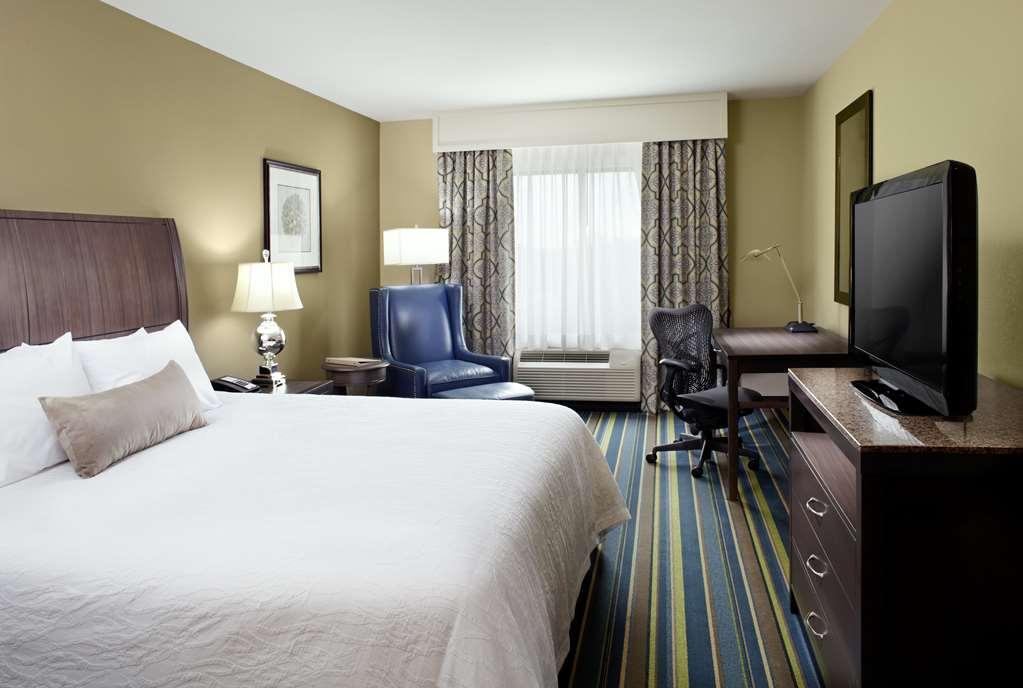 Hilton Garden Inn Техаркана Номер фото
